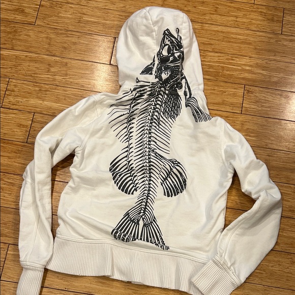 Triple Five Soul Distressed Ivory Fish Skeleton Hoodie Women’s Small - Picture 1 of 7